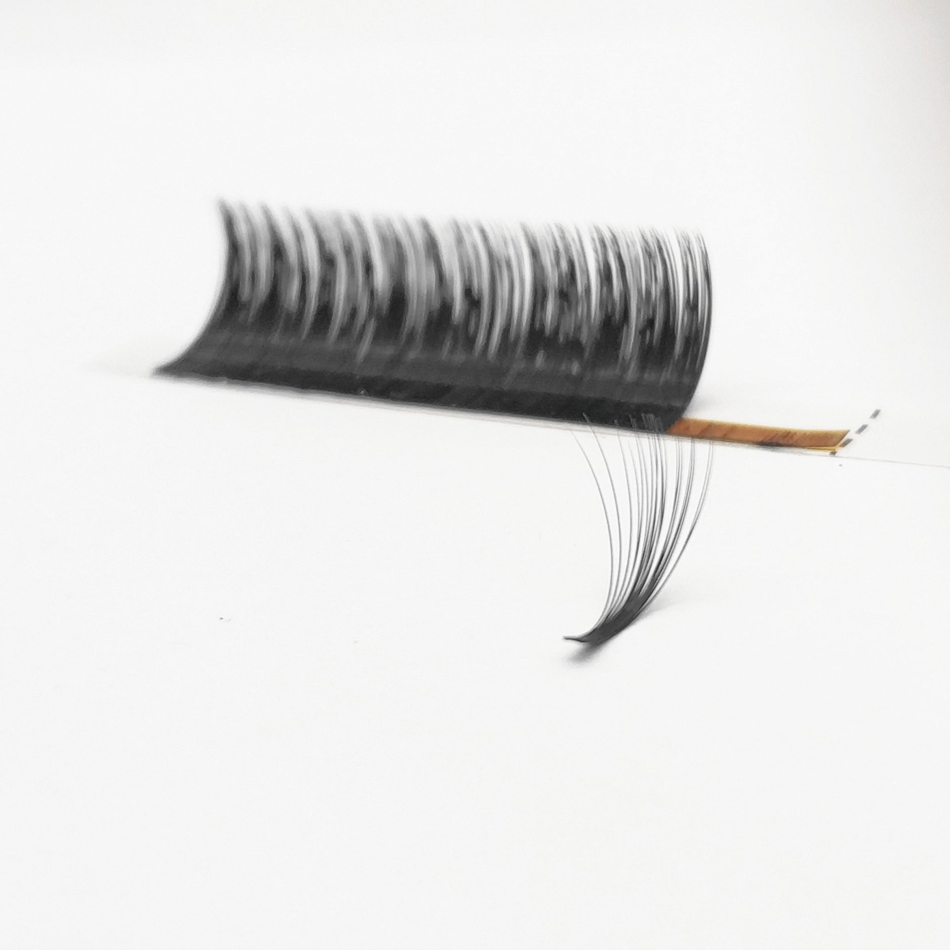 Easy fanning/Blooming lashes 0.03 - Real Lash